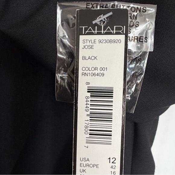 Tahari Black Blazer - Picture 3 of 7
